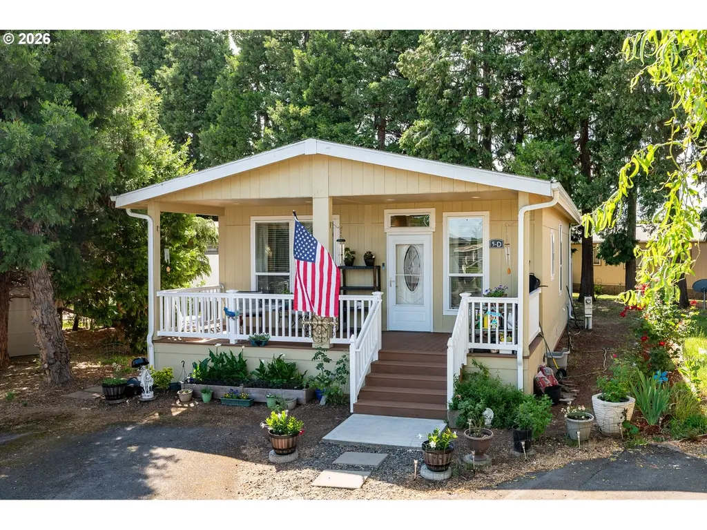 2200 Lancaster Dr Unit 5D