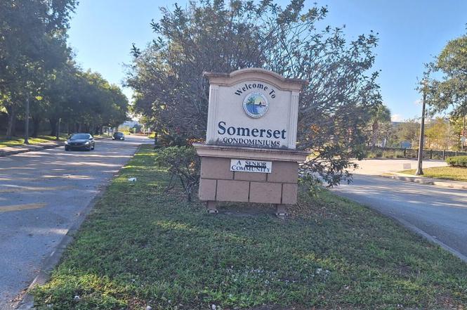 2811 Somerset Dr #316