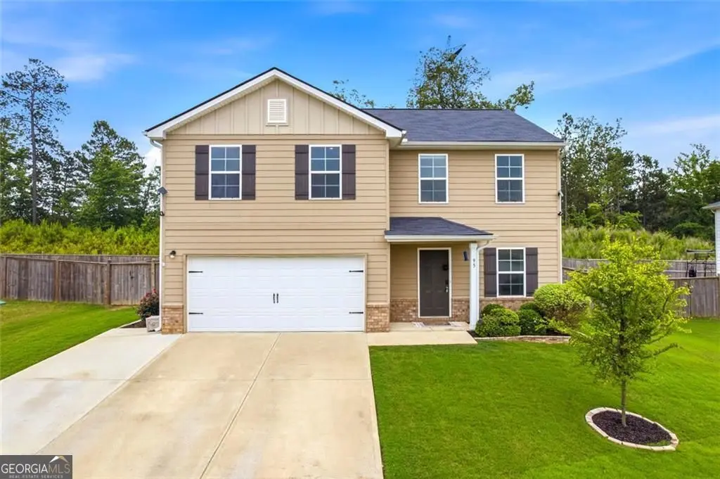 95 Oxford Ln