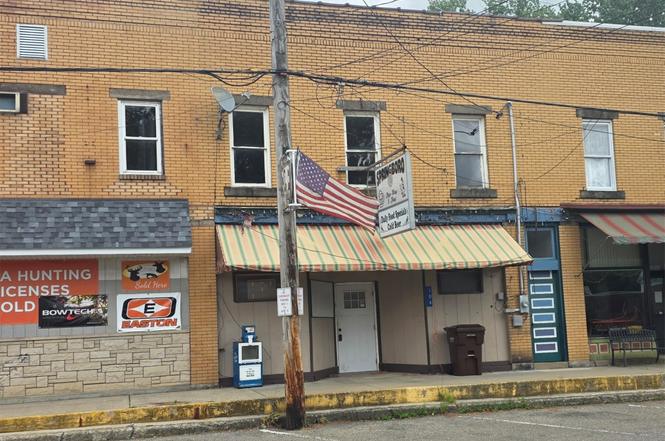106 S Main St