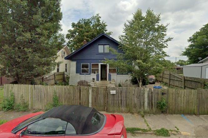 1037 E Blackford Ave