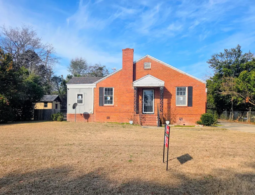 717 Tucker Ave