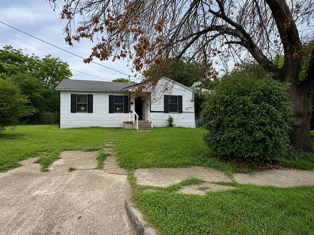 2951 E Ann Arbor Ave
