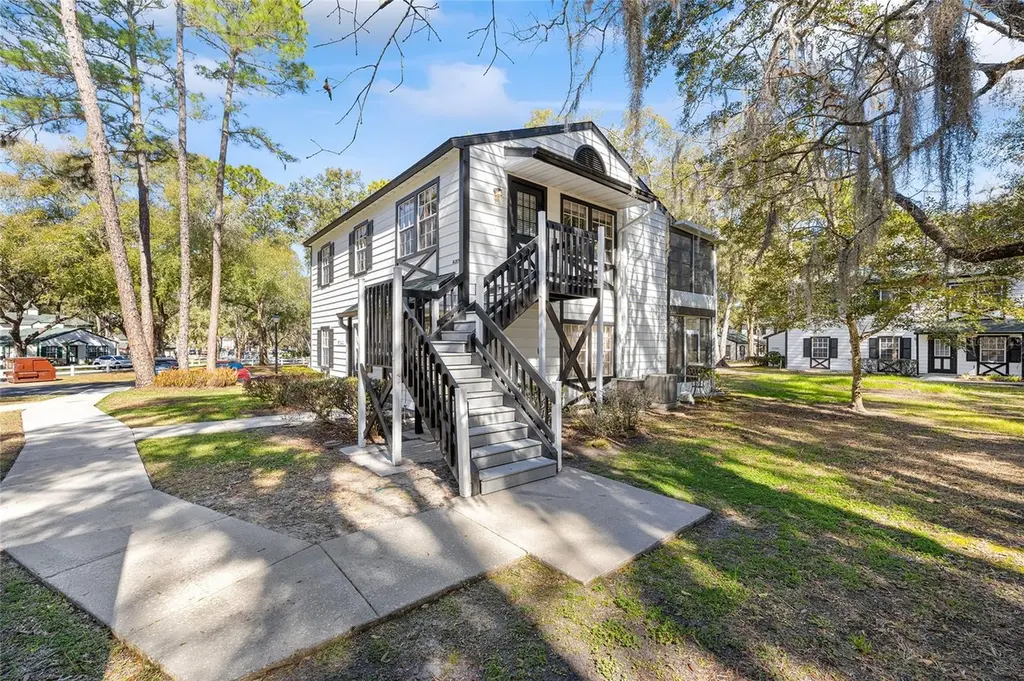 7930 Midway Drive Ter Unit R201