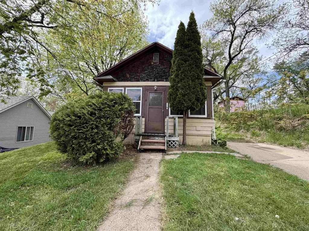 115 Paxton St