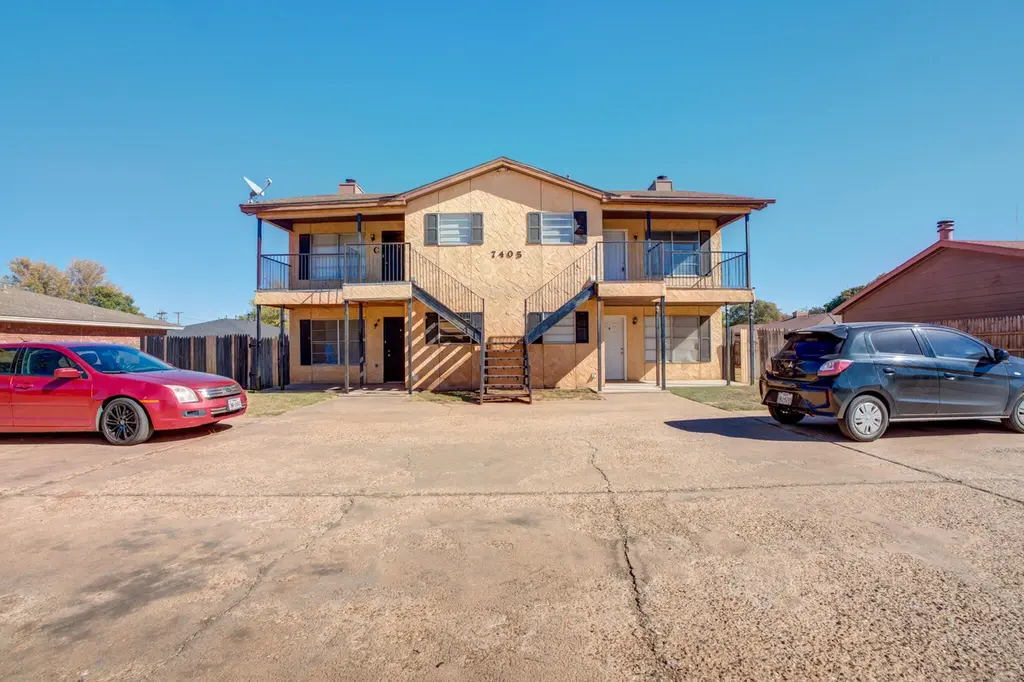 7405 Waco Ave