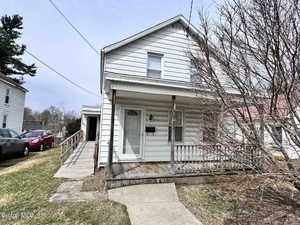 41 Ford Ave