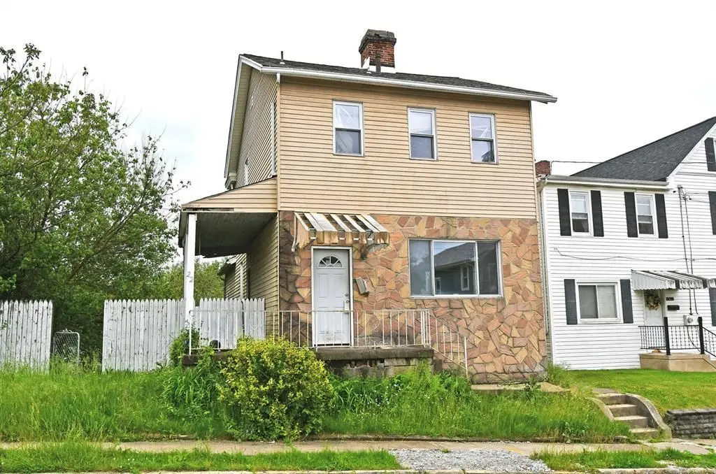 22 E Prospect Ave