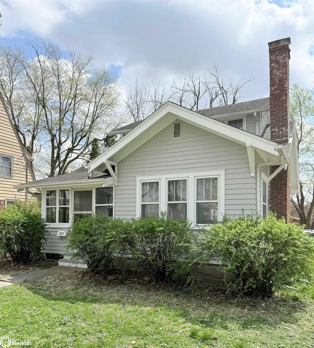 304 E Kirkwood Ave Ave
