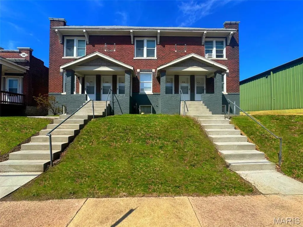 919 S Boyle Ave