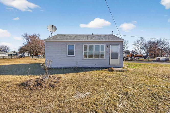 3121 Gilbertville Rd