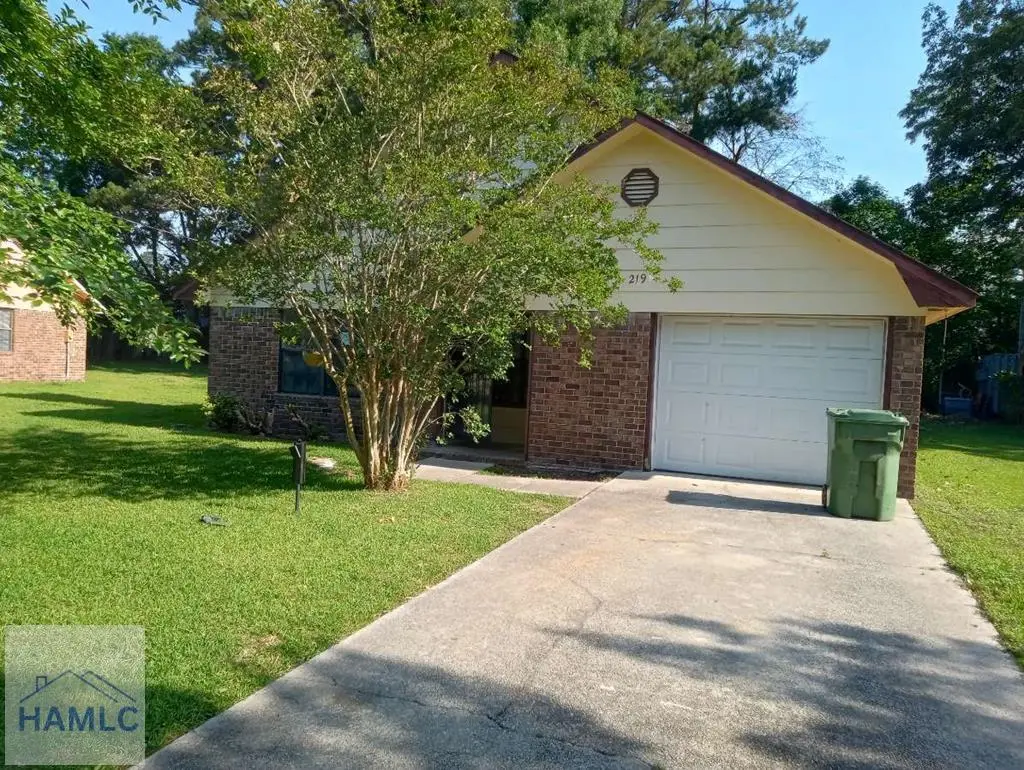 219 Sequoia Cir
