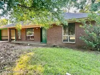 6663 Abraham Lincoln Dr