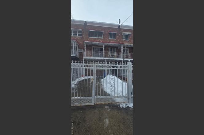 405 Saint Lawrence Ave