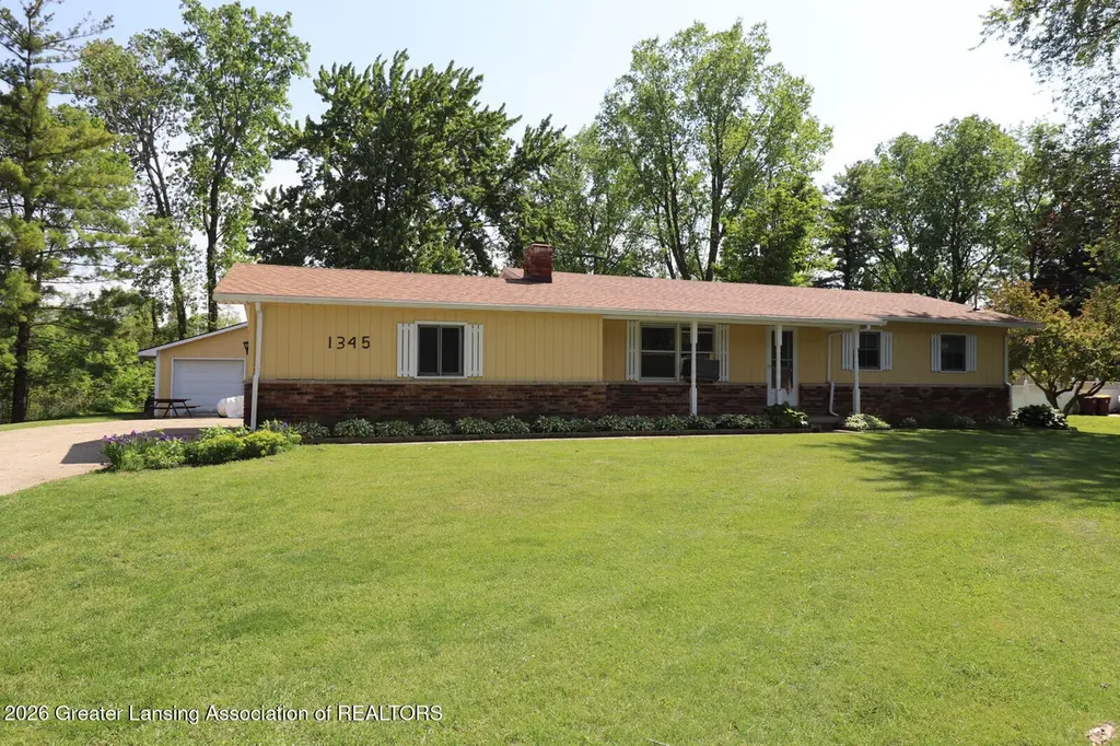 1345 W Stoll Rd
