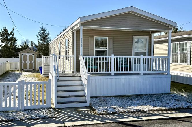 135 Maurice Blvd