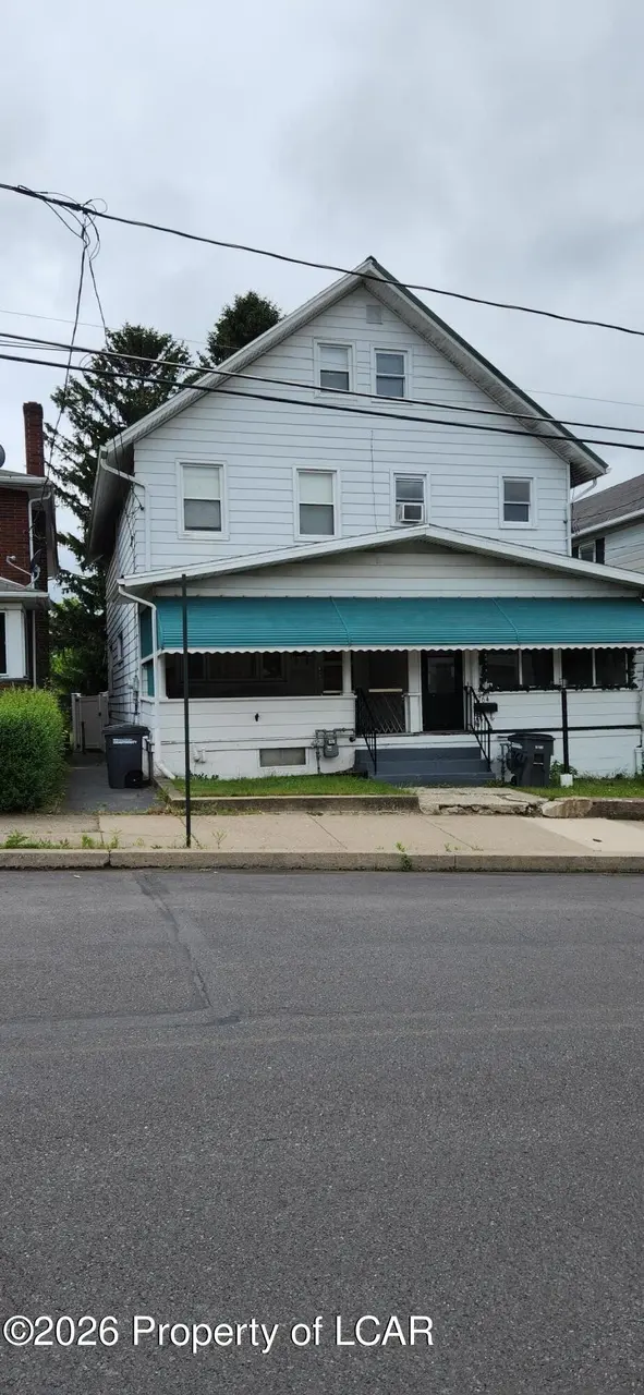 762 Lincoln St