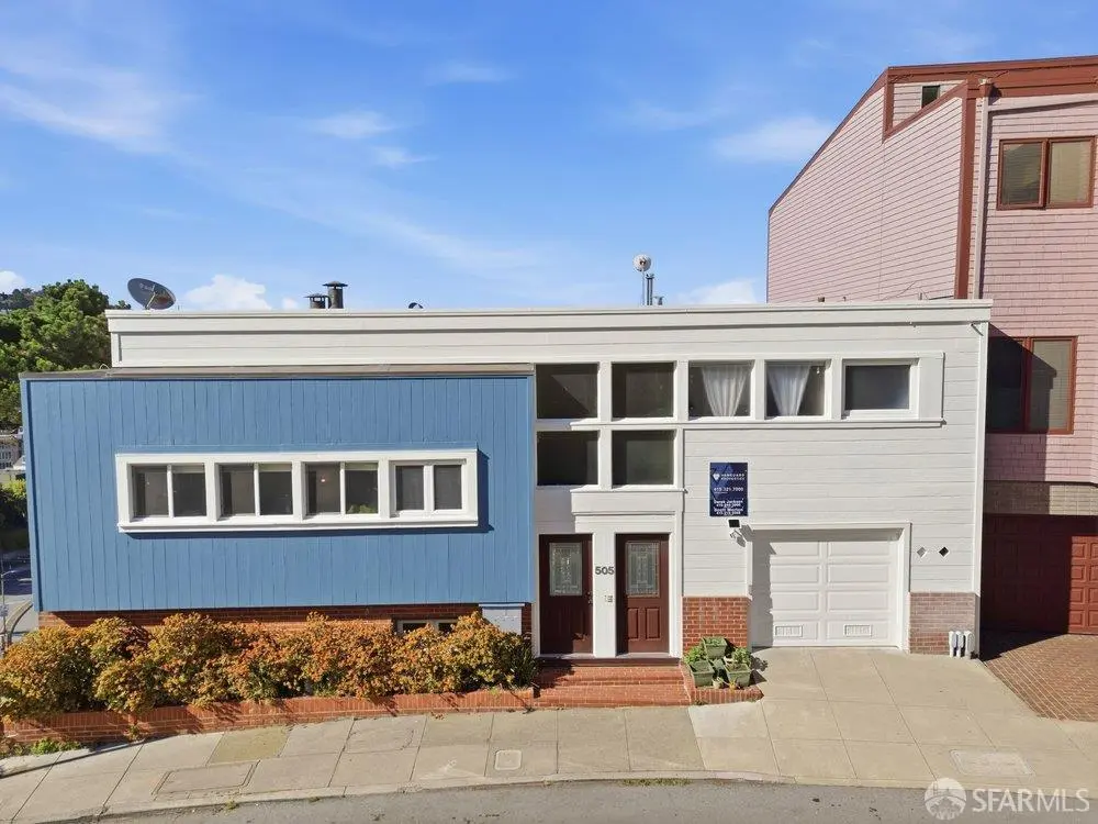 505 Corbett Ave