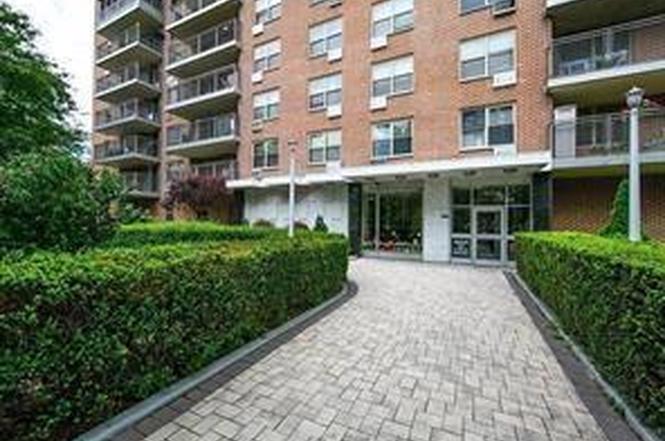 2652 Cropsey Ave Unit 16C