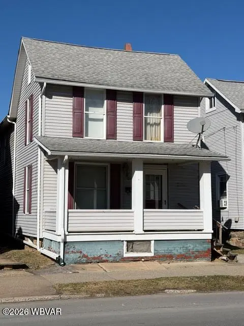 519 E Main St