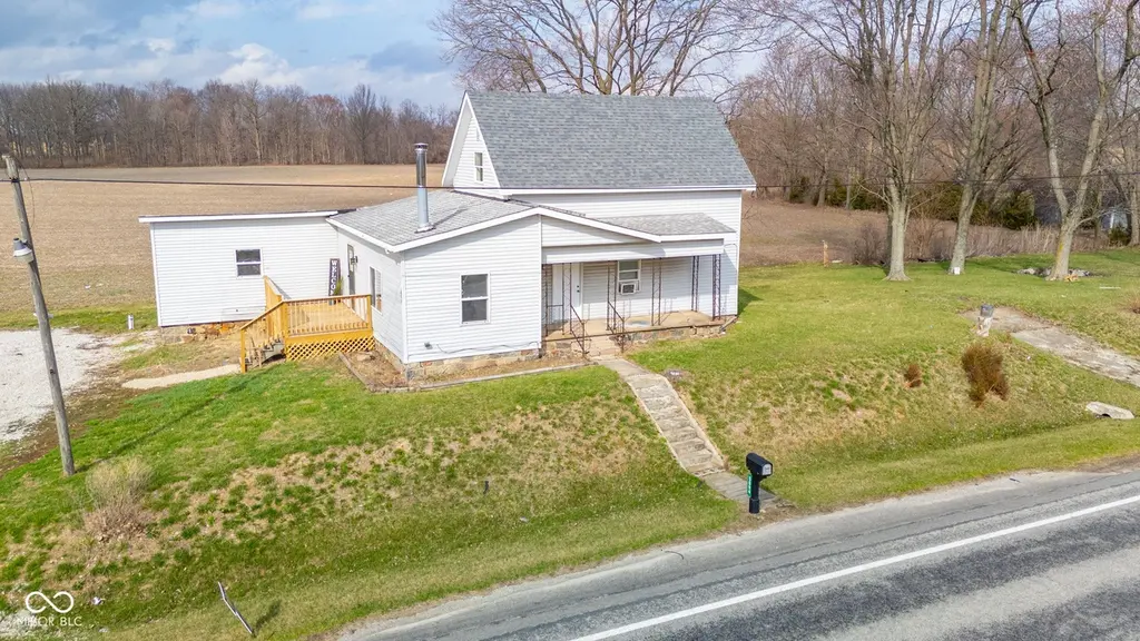 5694 E US Highway 36