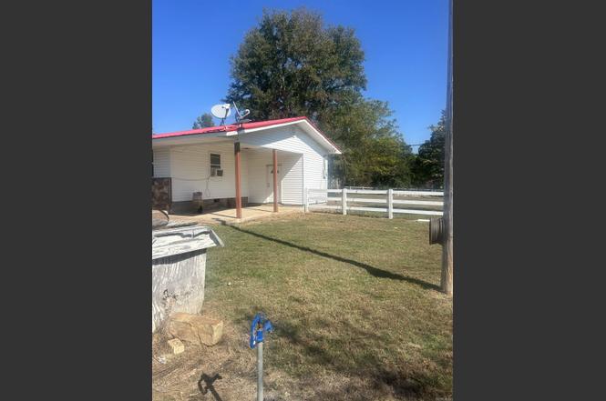 550 Pine Grove Rd