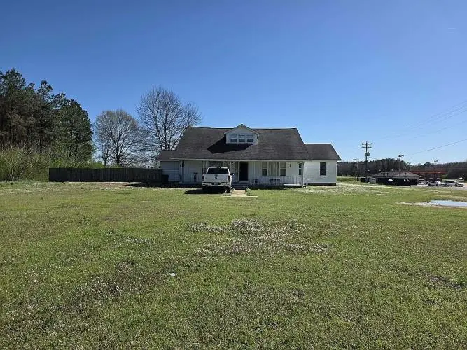 40062 Hamilton Rd