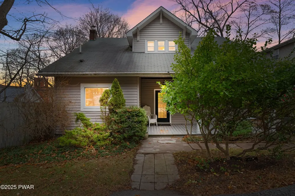 407 Wangum Ave