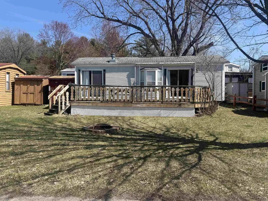 73 Ranger Ln