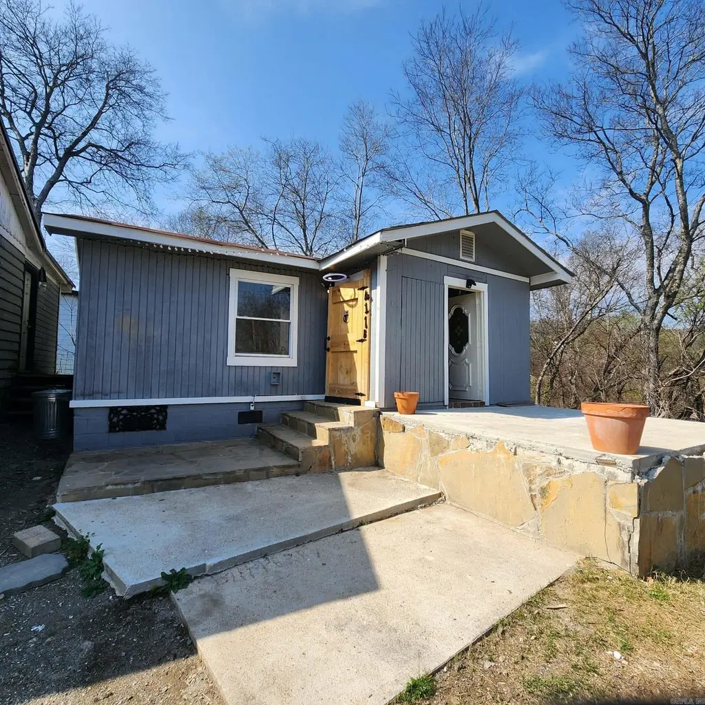 417b Mississippi St