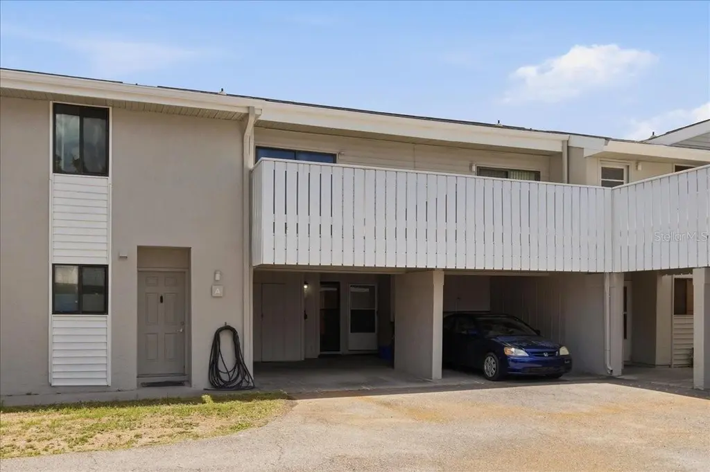 1412 Oak Pl Unit B