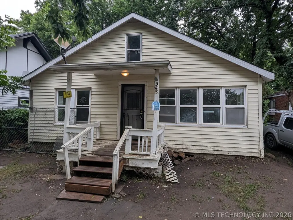 343 S Zunis Ave