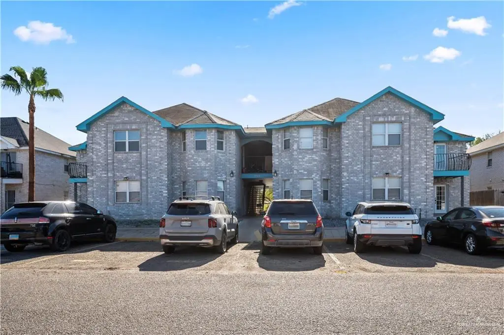 1802 Oasis Ave #207