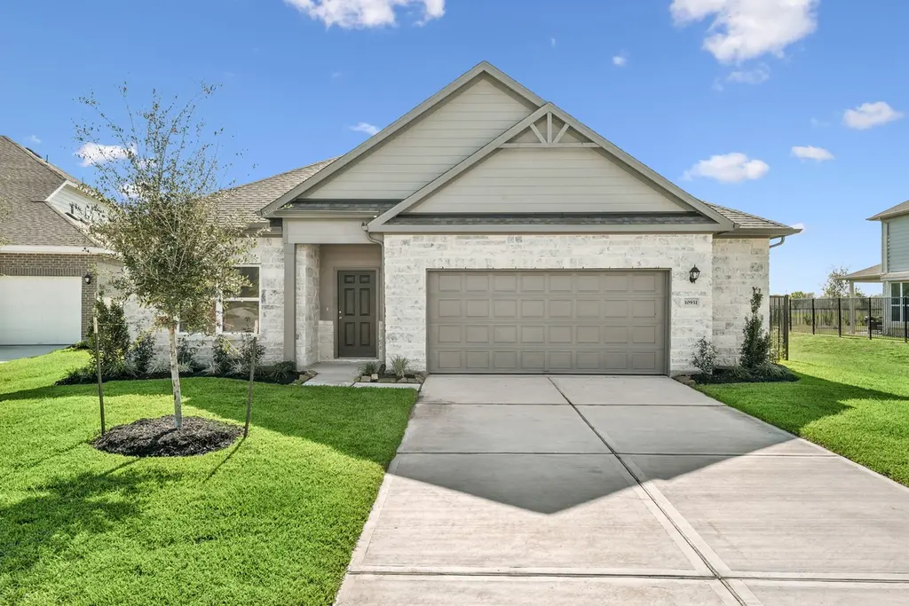 10931 Amador Peak Dr