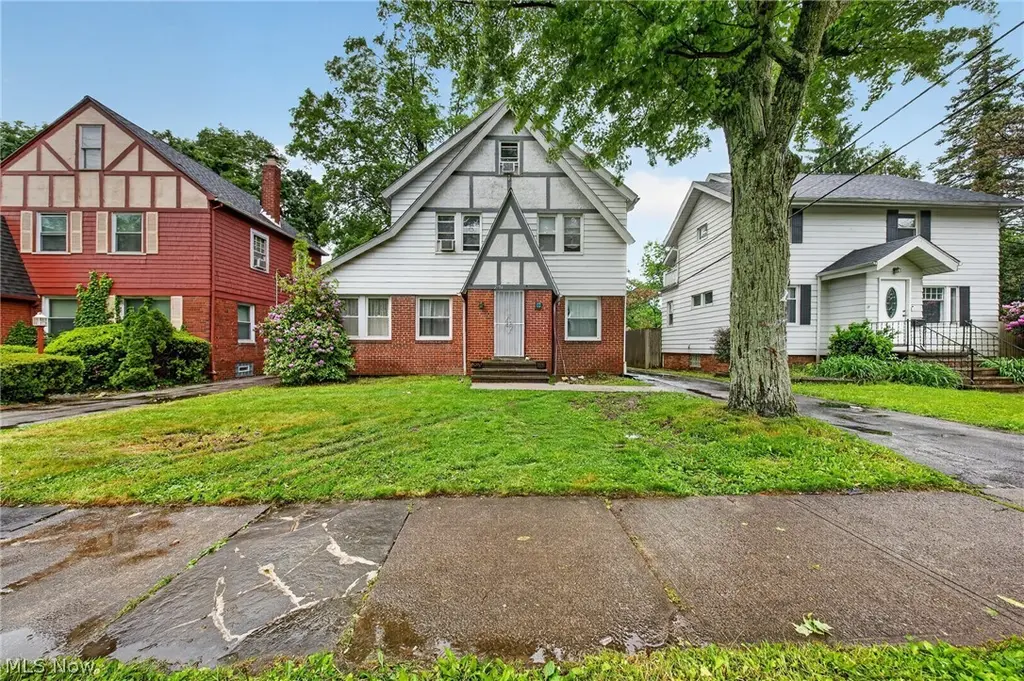 3954 Bluestone Rd