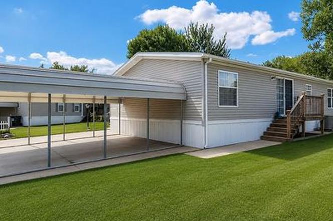 2039 Badger Dr