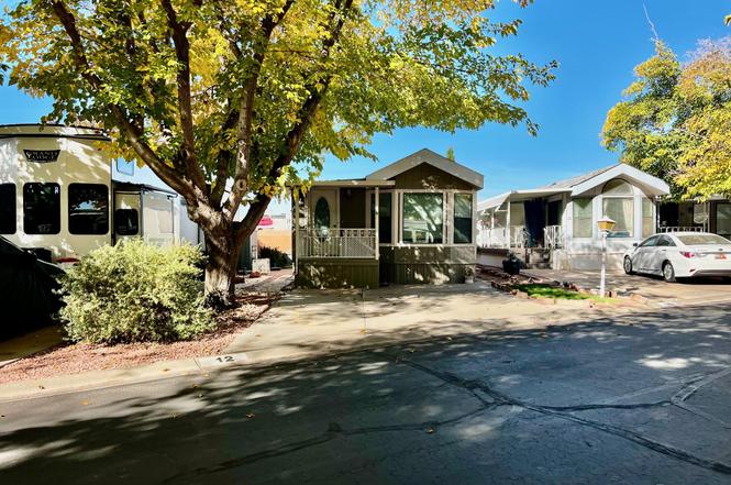 1160 E Telegraph St #12