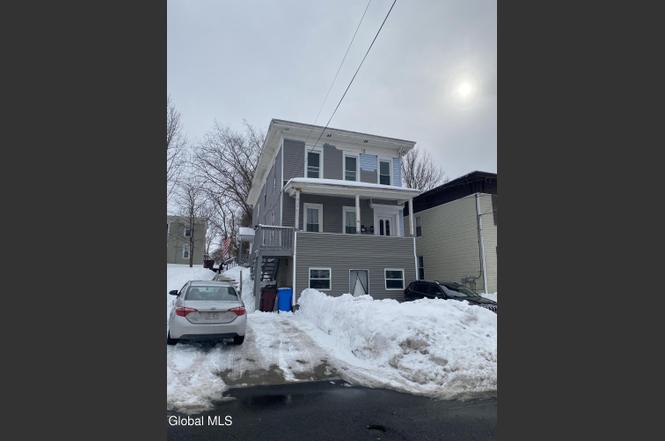 48 Prospect Ave