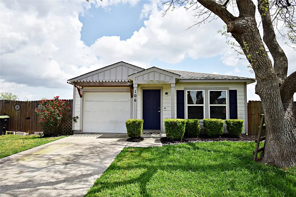 106 Collins Ct