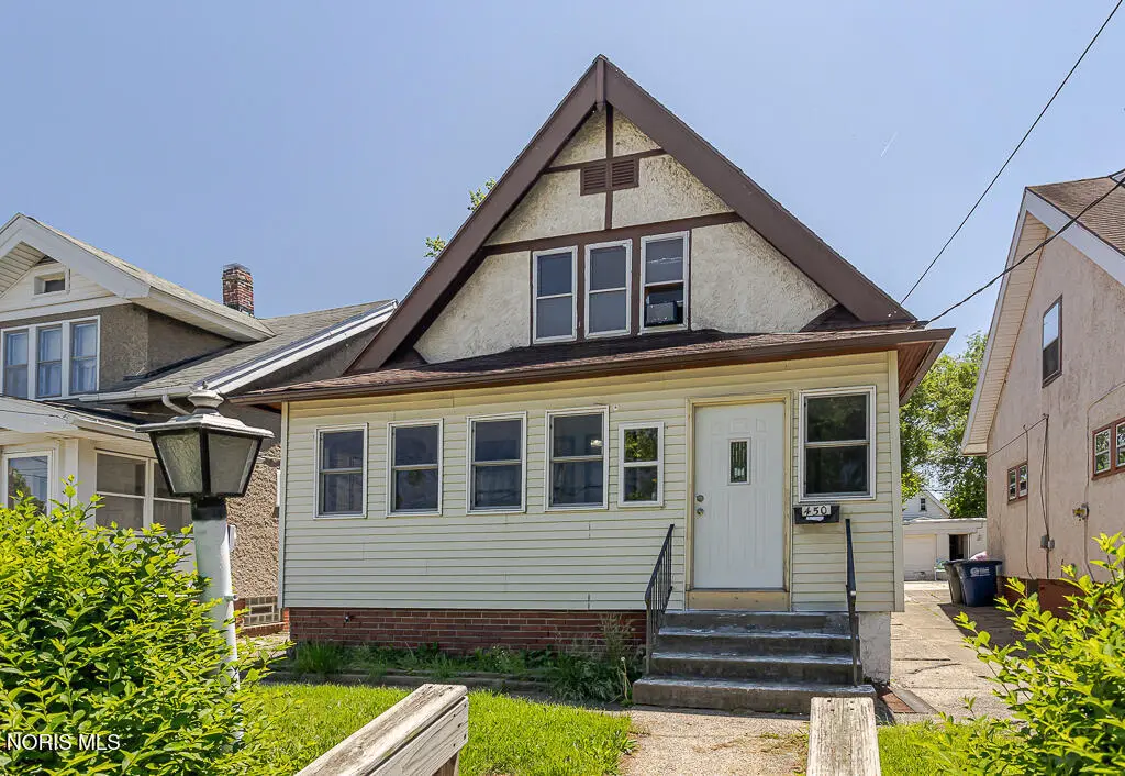 450 2nd St