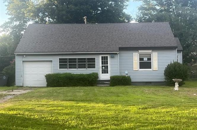 231 E Mohawk Blvd
