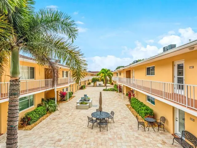 578 Broad Ave S #578