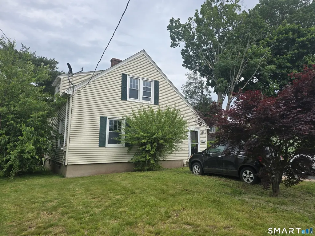 14 Center Ct