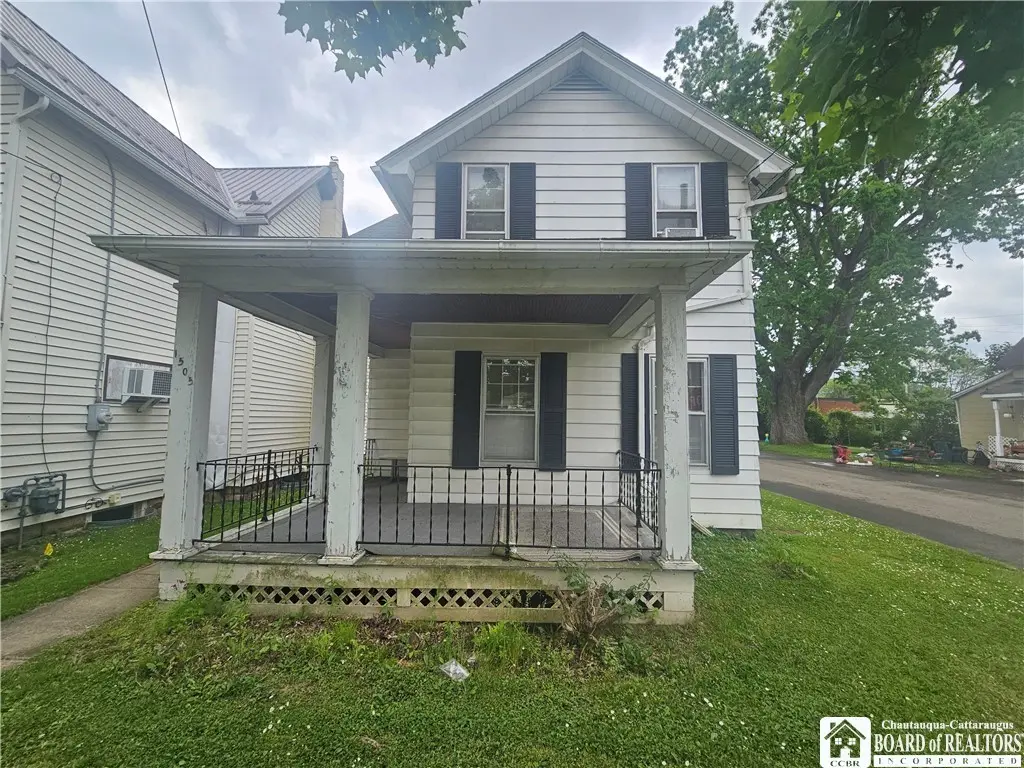 1505 W Henley St