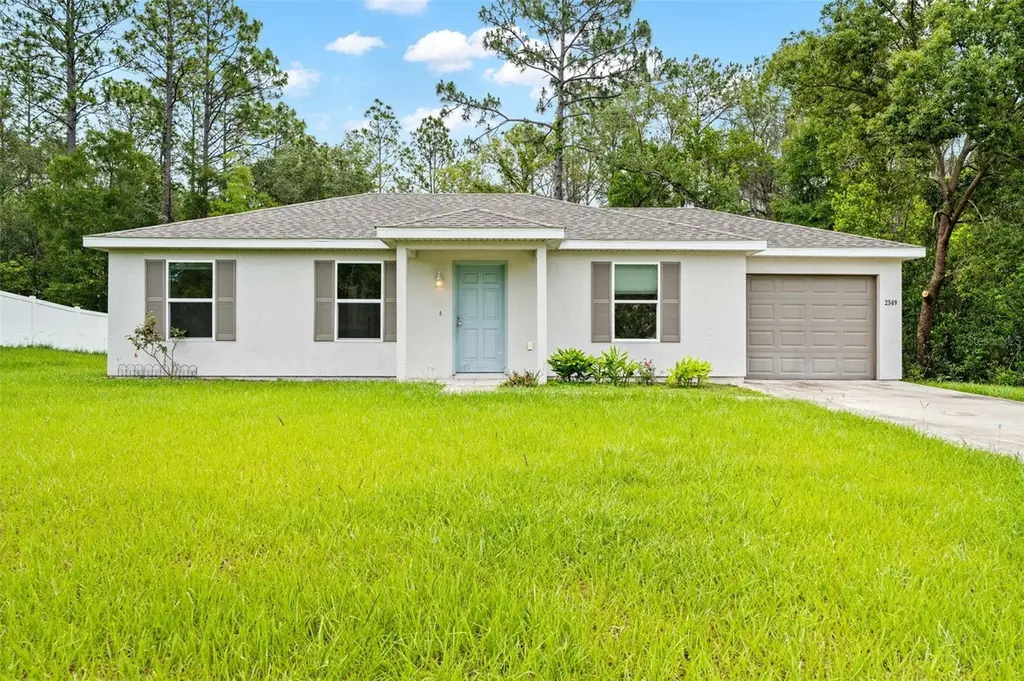 2549 W Castania Dr