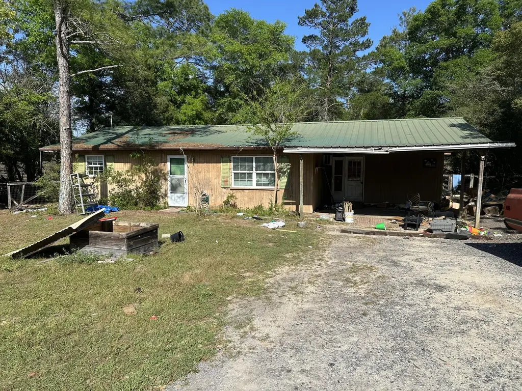 112 Pansy Ln