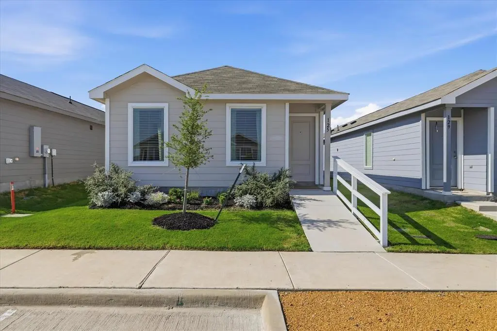 125 Jethro Ln