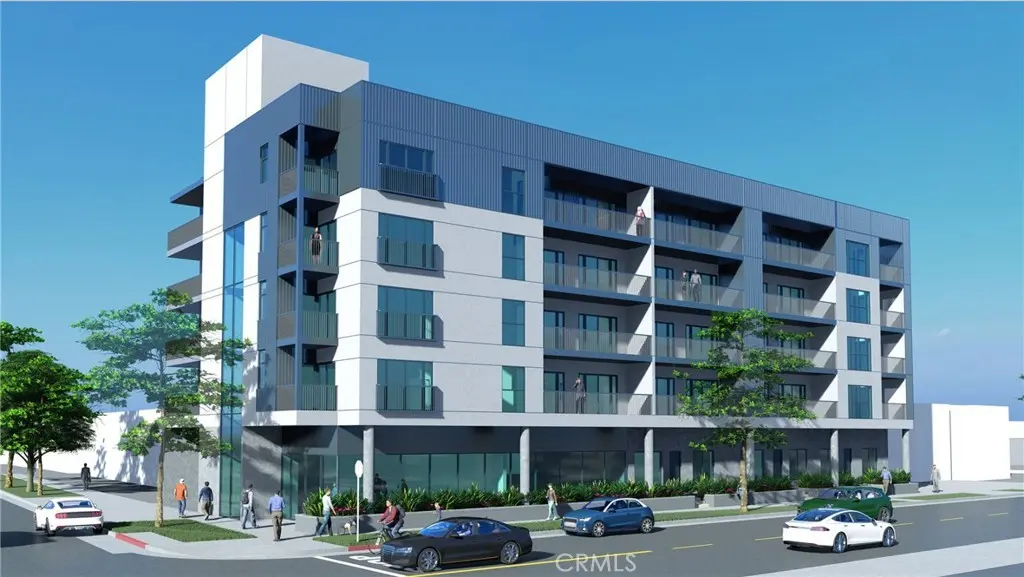 1642 S Central
