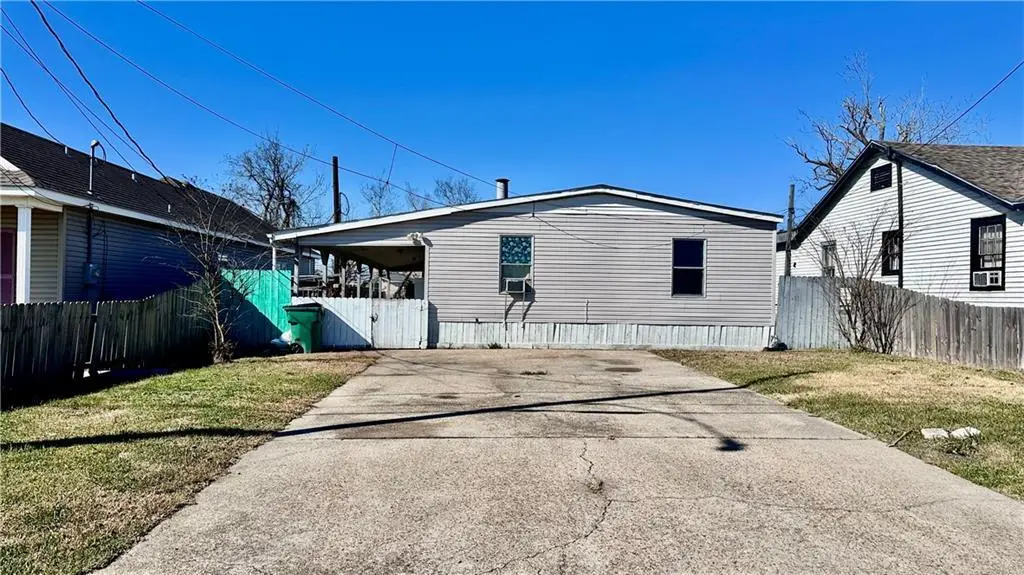 542 Saddler Rd