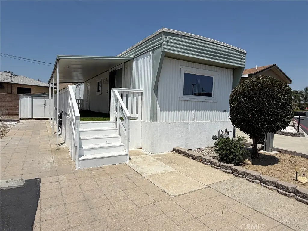 17455 Marygold Ave #5